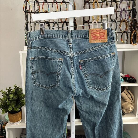 Levi's Blue Relaxed Jeans Classic Fit men's size 32 waist 30 inseam - Picture 5 of 6